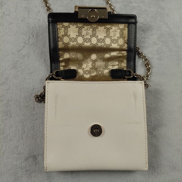 Ivanka Trump Small Purse - Picture 3 of 13
